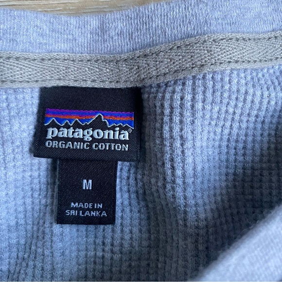 Patagonia Henley long sleeve waffle knit grey medium - Picture 3 of 4